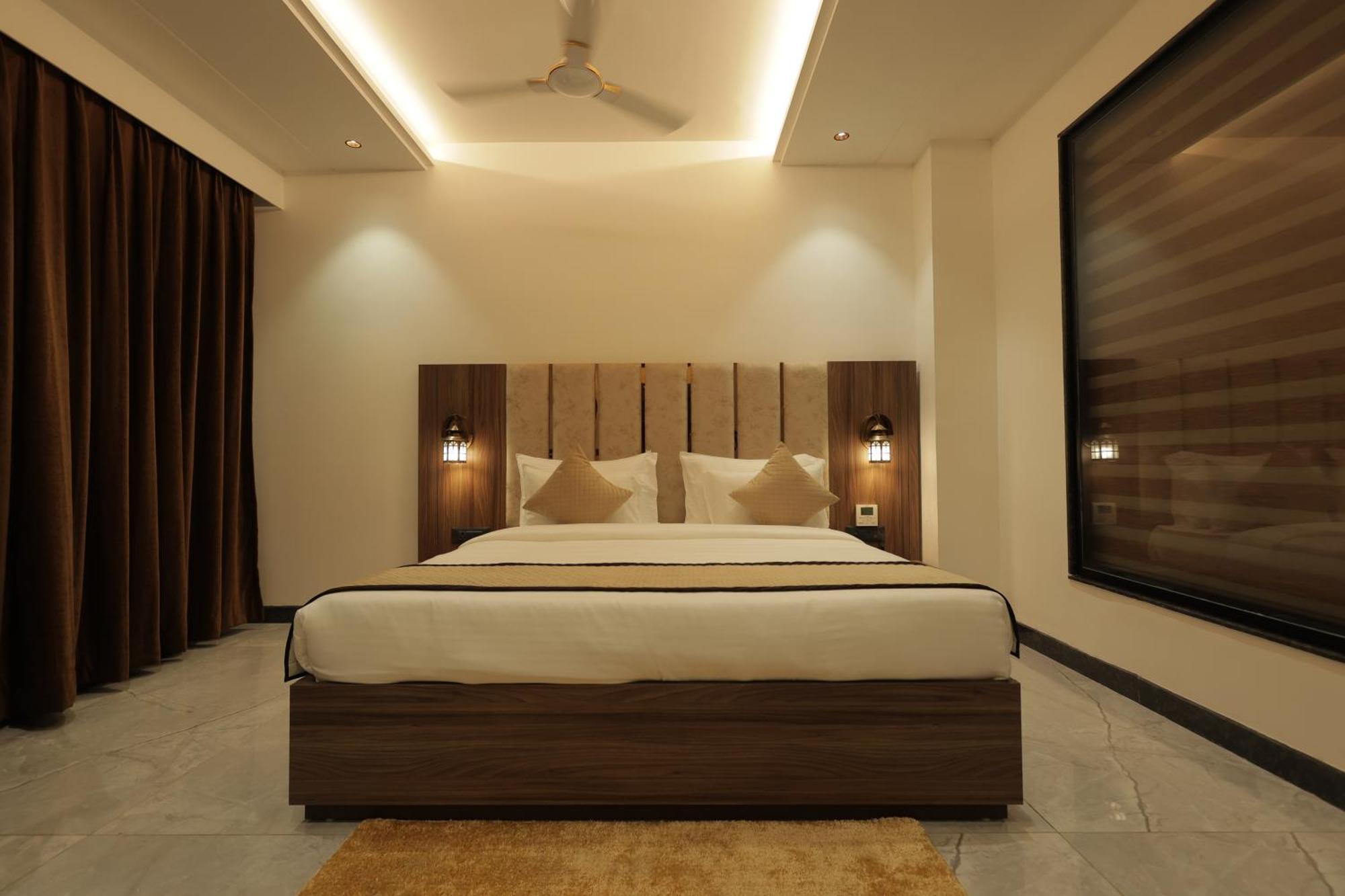 Snj Taj Grand Hotel Agra  Exterior photo