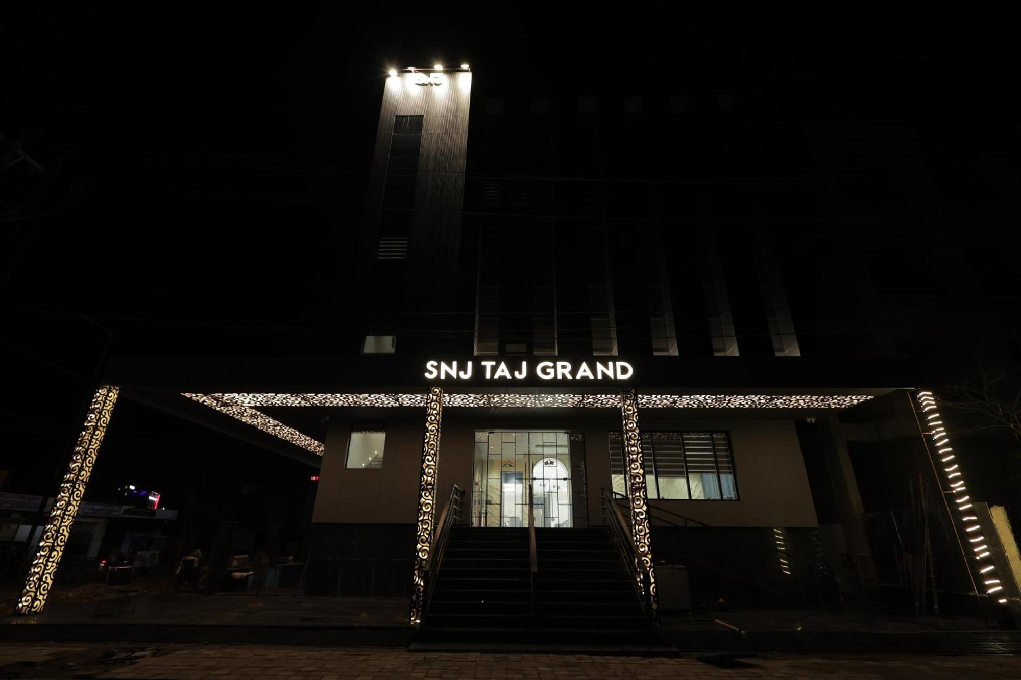 Snj Taj Grand Hotel Agra  Exterior photo